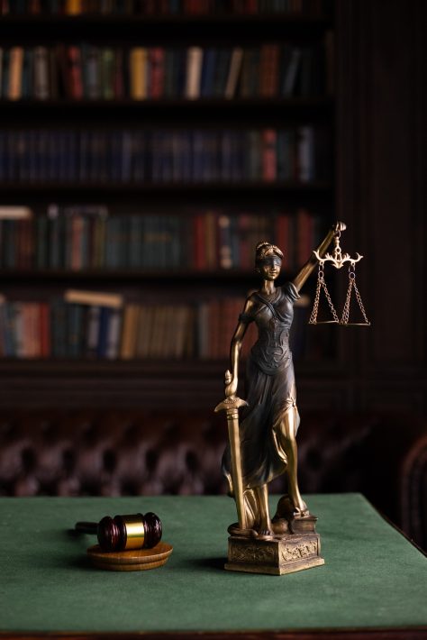 canva-lady-justice-and-a-gavel-MAEPZk4-FzQ